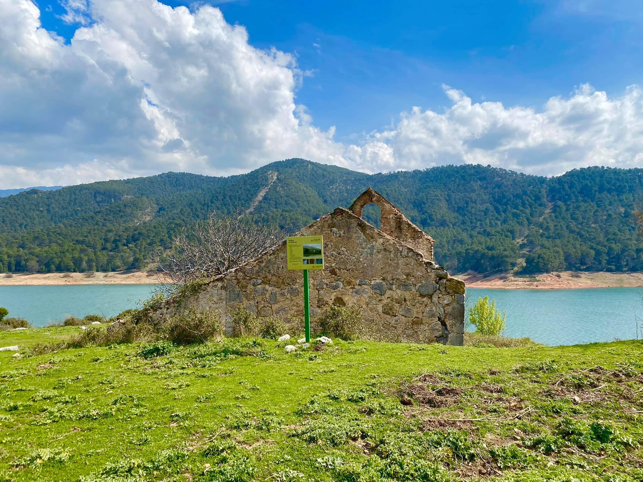 Hotel El Curro Burunchel Екстер'єр фото