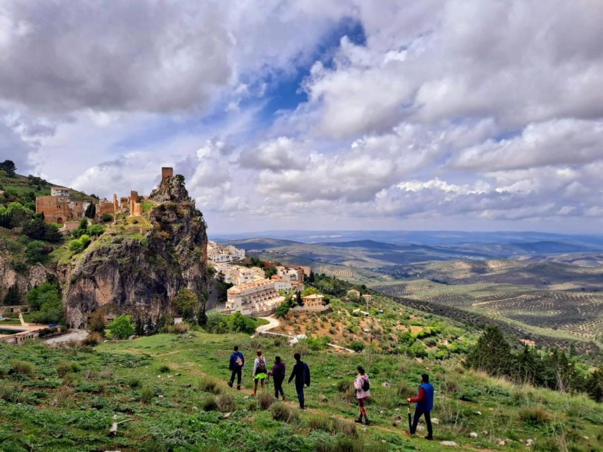 Hotel El Curro Burunchel Екстер'єр фото