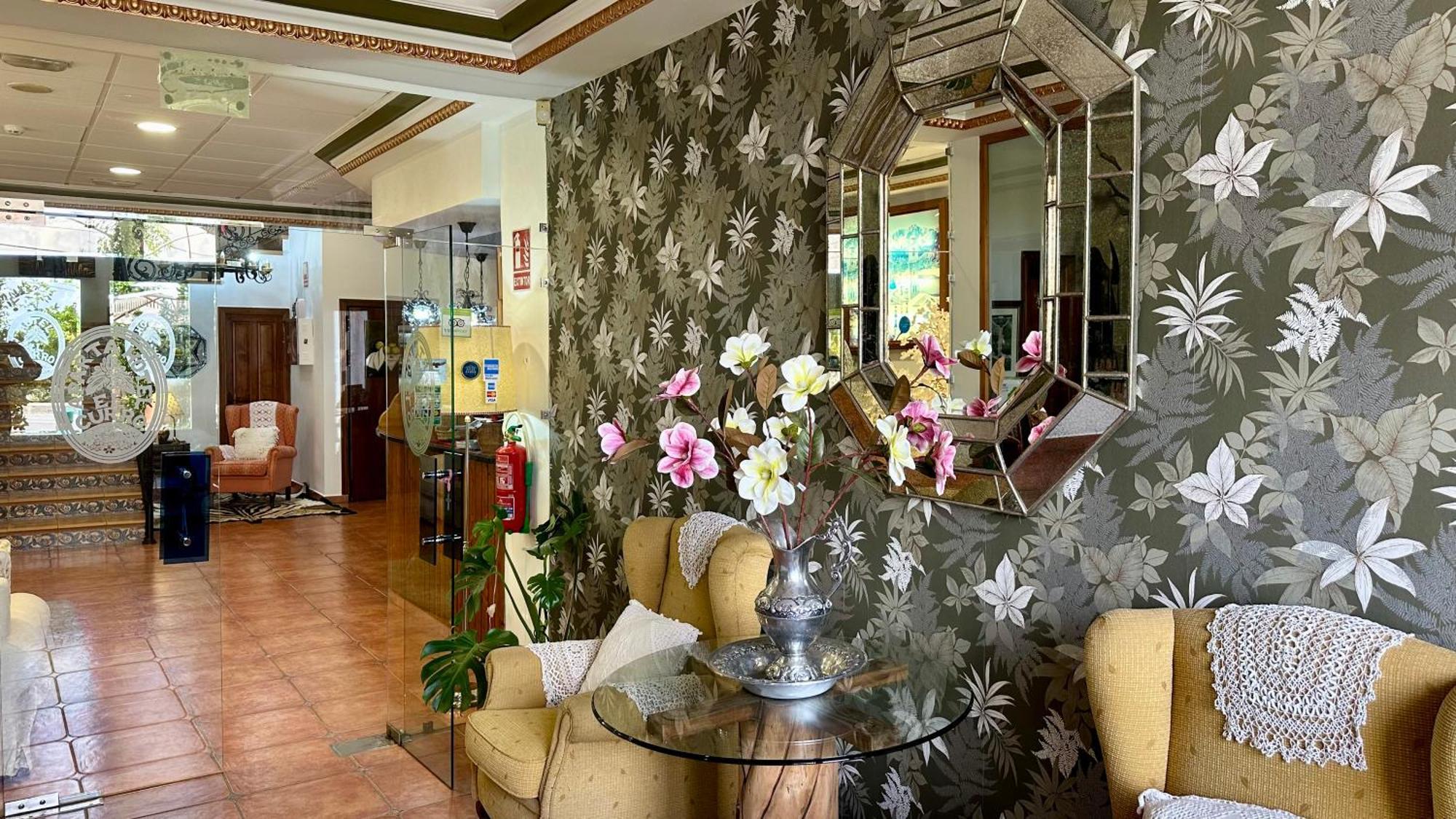 Hotel El Curro Burunchel Екстер'єр фото